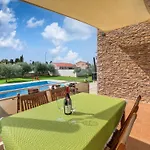 Βίλα Attic With Balcony In