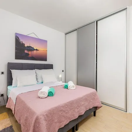 Attic With Balcony In * Медулин