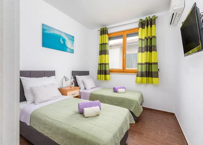 Attic With Balcony In * Medulin